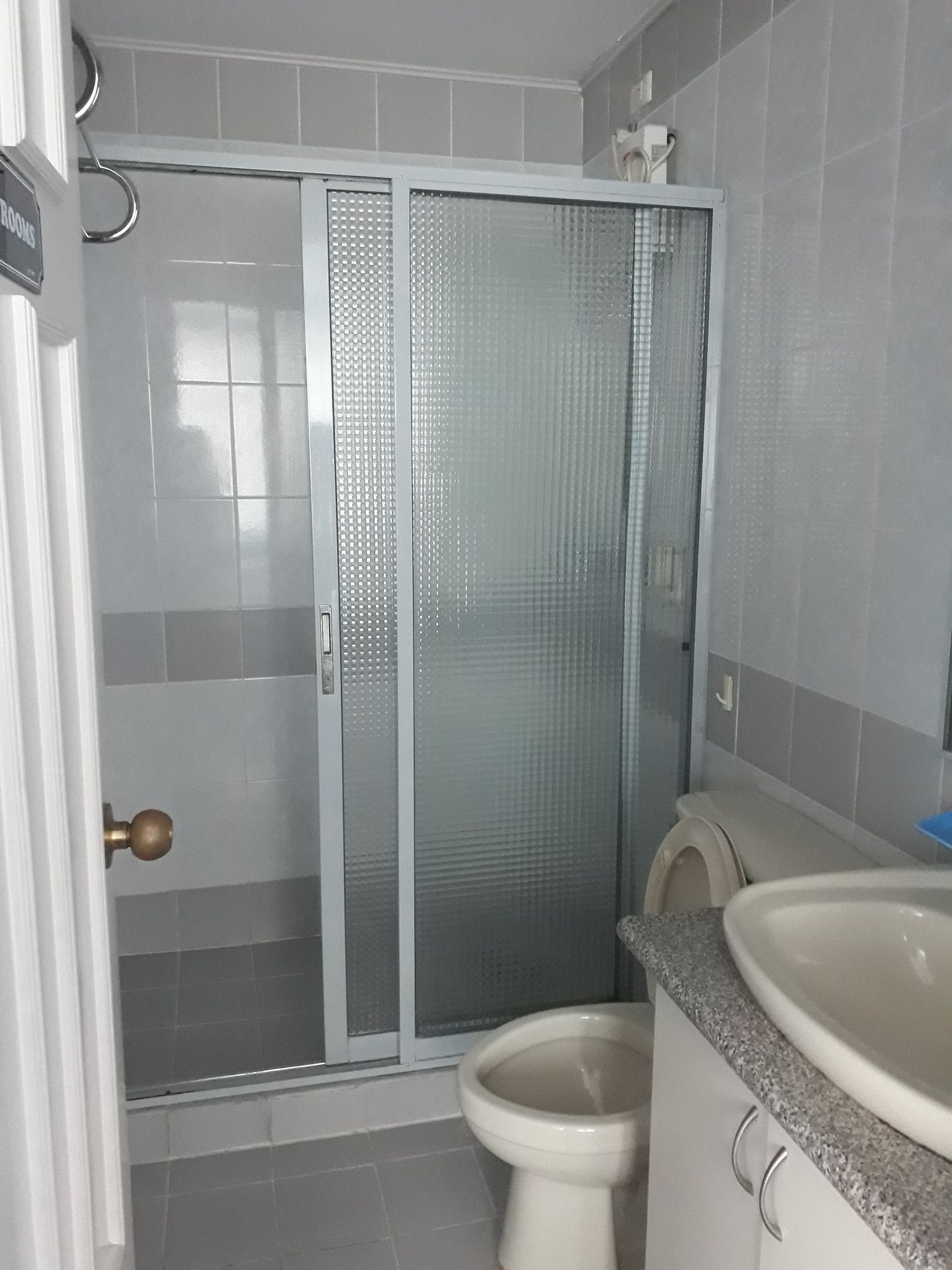 "1BR Condo for Rent in Xanland Place, Loyola Heights, Quezon City"08