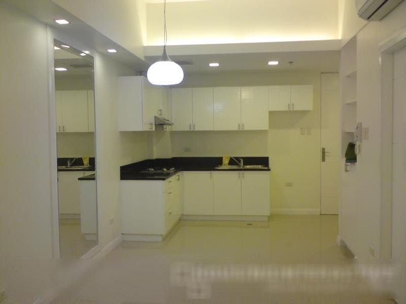 "1BR Condo for Rent in Blue Sapphire Residences, BGC - Bonifacio Global"04