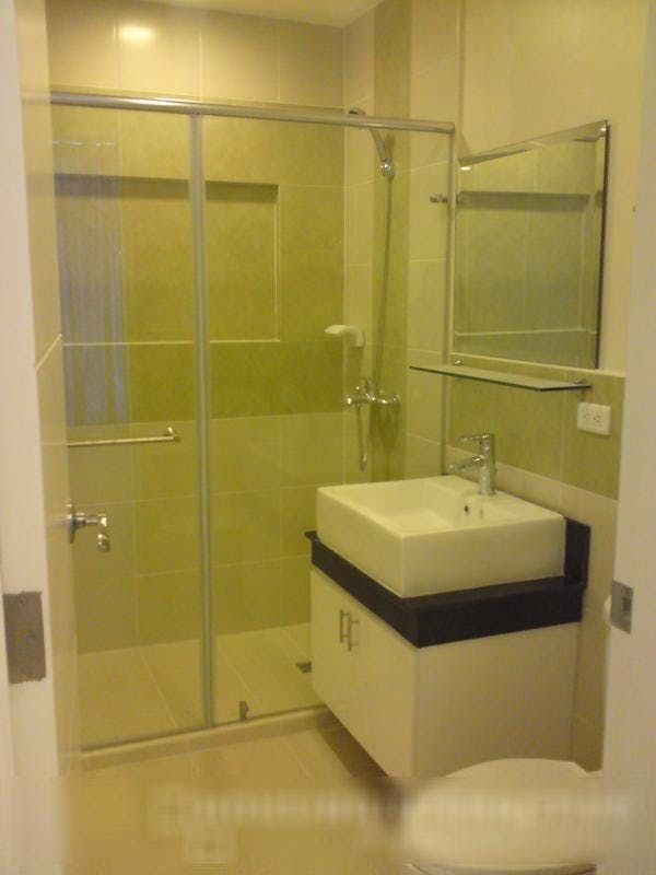 "1BR Condo for Rent in Blue Sapphire Residences, BGC - Bonifacio Global"08