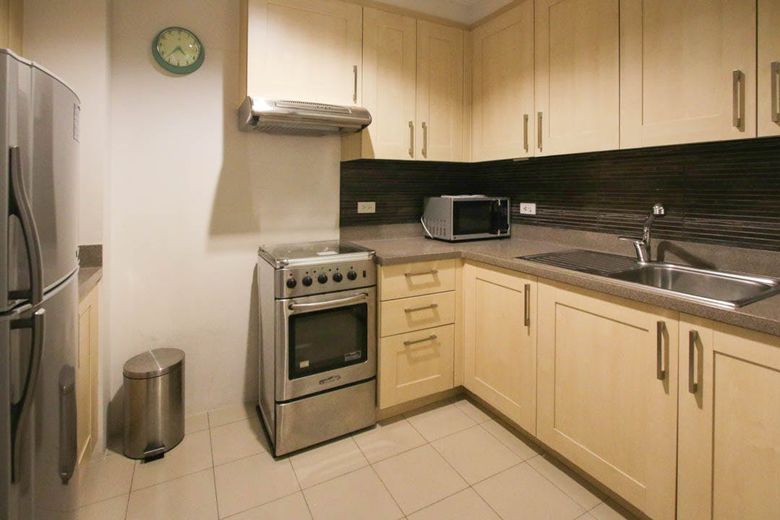 "1BR