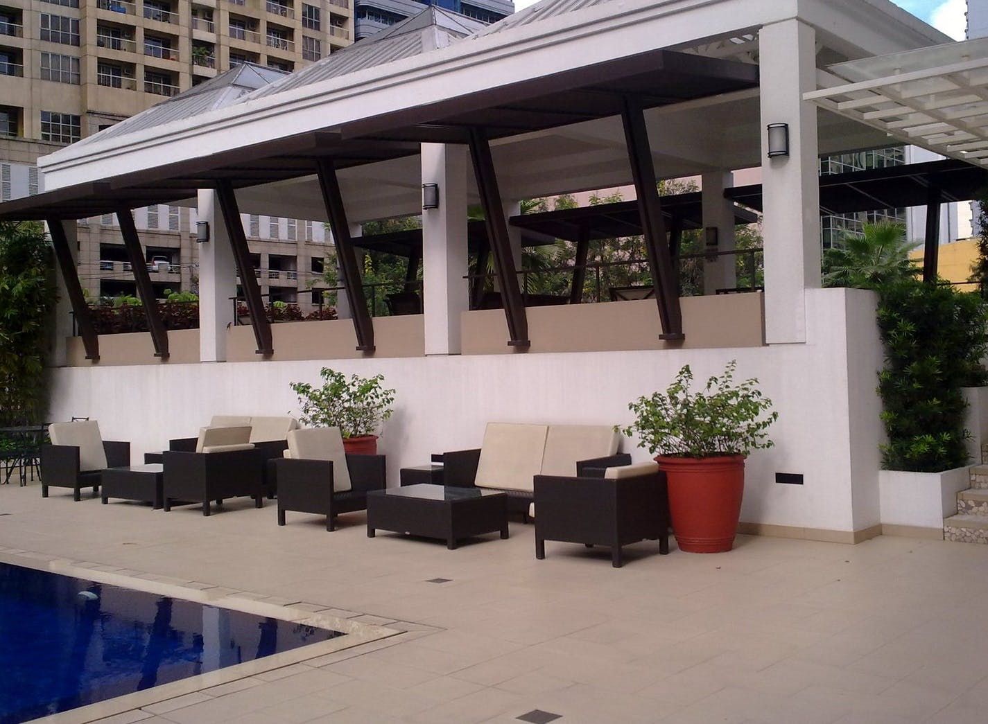 "2BR Condo for Rent in One Salcedo Place, Salcedo Village, Makati"08