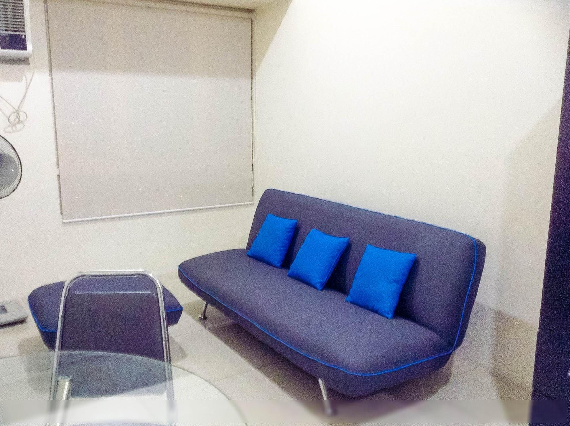 "Studio Condo for Rent in The Beacon, Legazpi Village, Makati"04