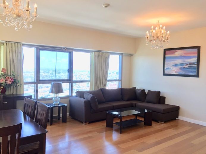 "3BR Condo for Rent in The Residences at Greenbelt, Legazpi Village, Ma"01