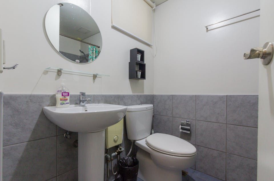 "1BR Condo for Rent in The Columns Legaspi, Legazpi Village, Makati"10