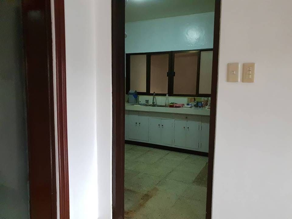 "3BR House for Rent in Merville, Para?aque"04