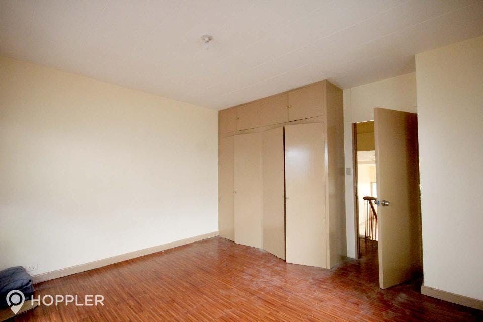 "2BR House for Rent in San Miguel Village, Makati"05