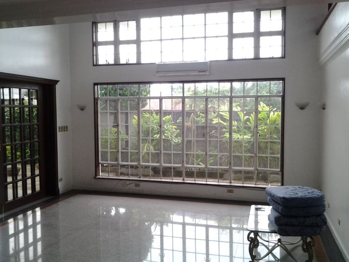 "4BR