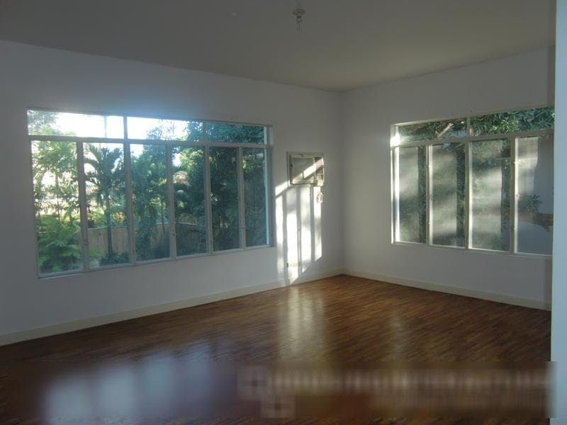 "4BR House for Rent in ,"03