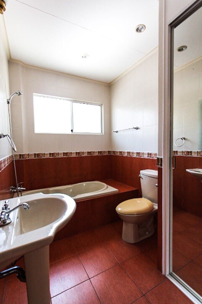 "4BR House for Rent in Ayala Alabang Village, Muntinlupa"06