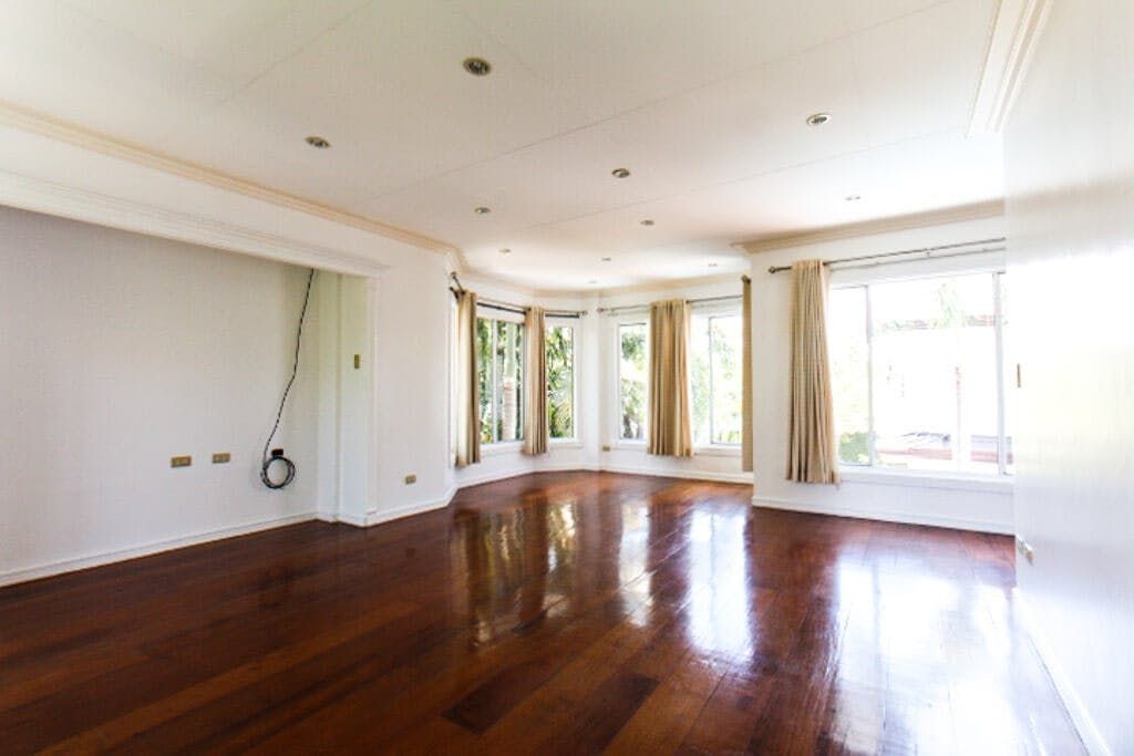 "4BR House for Rent in Ayala Alabang Village, Muntinlupa"08