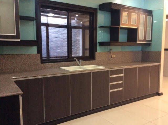 "3BR Townhouse for Rent in Green Meadows, Quezon City"04