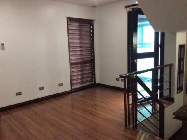 "3BR Townhouse for Rent in Green Meadows, Quezon City"06