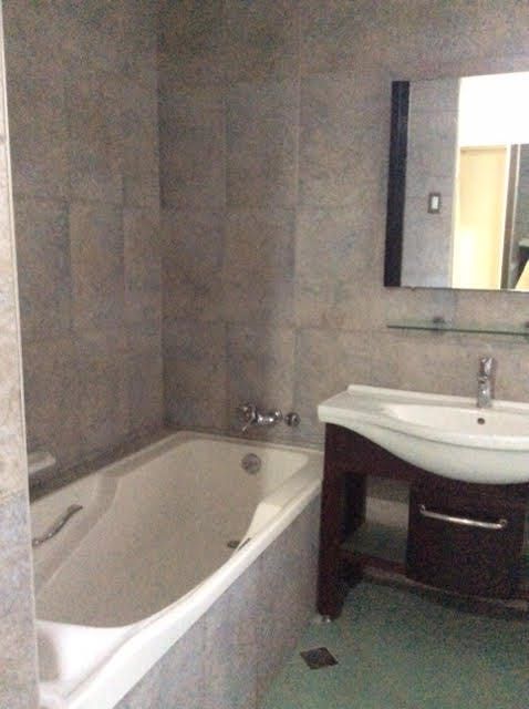 "3BR Townhouse for Rent in Green Meadows, Quezon City"08