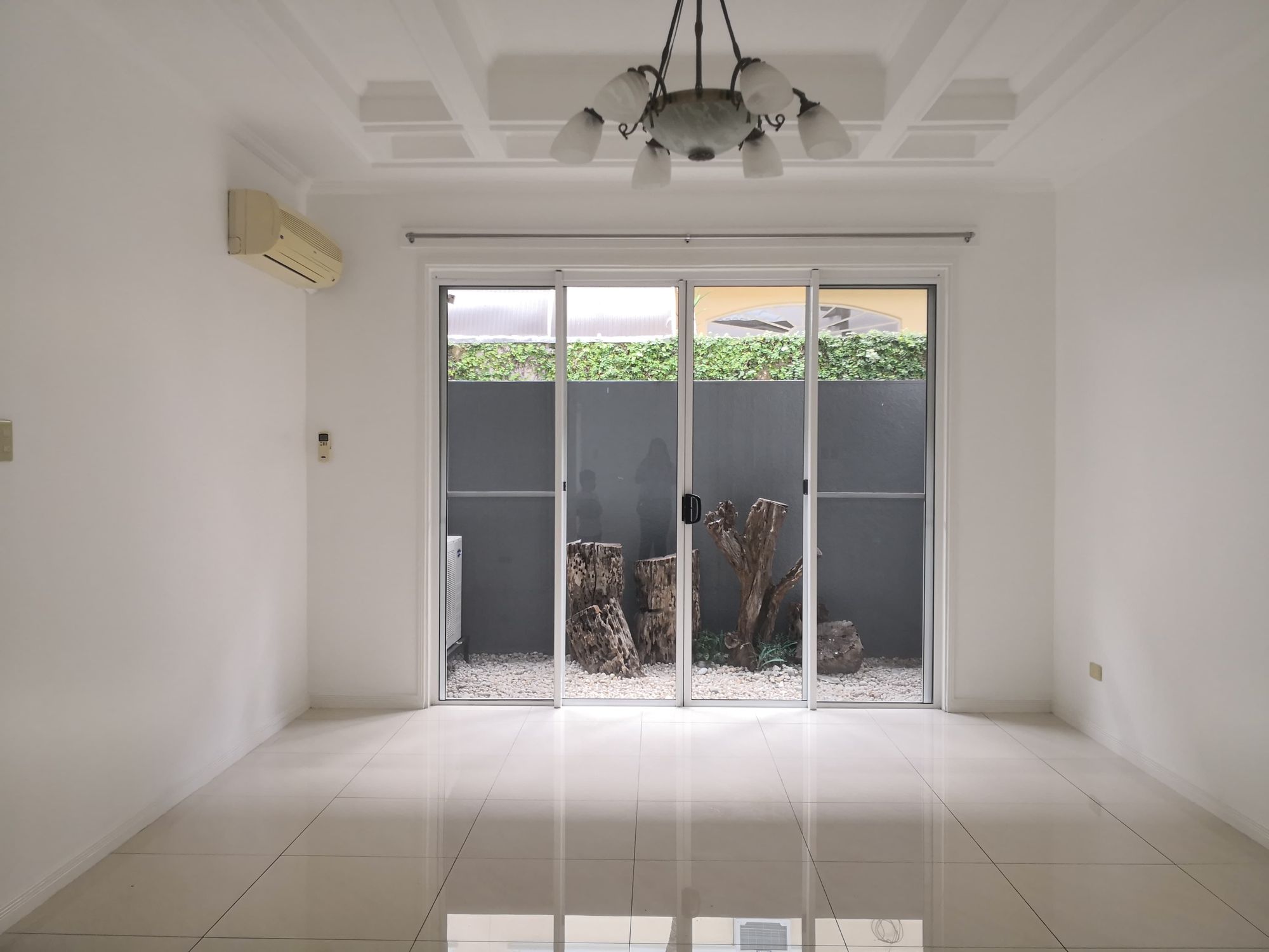 "4BR House for Rent in Ayala Alabang Village, Muntinlupa"08