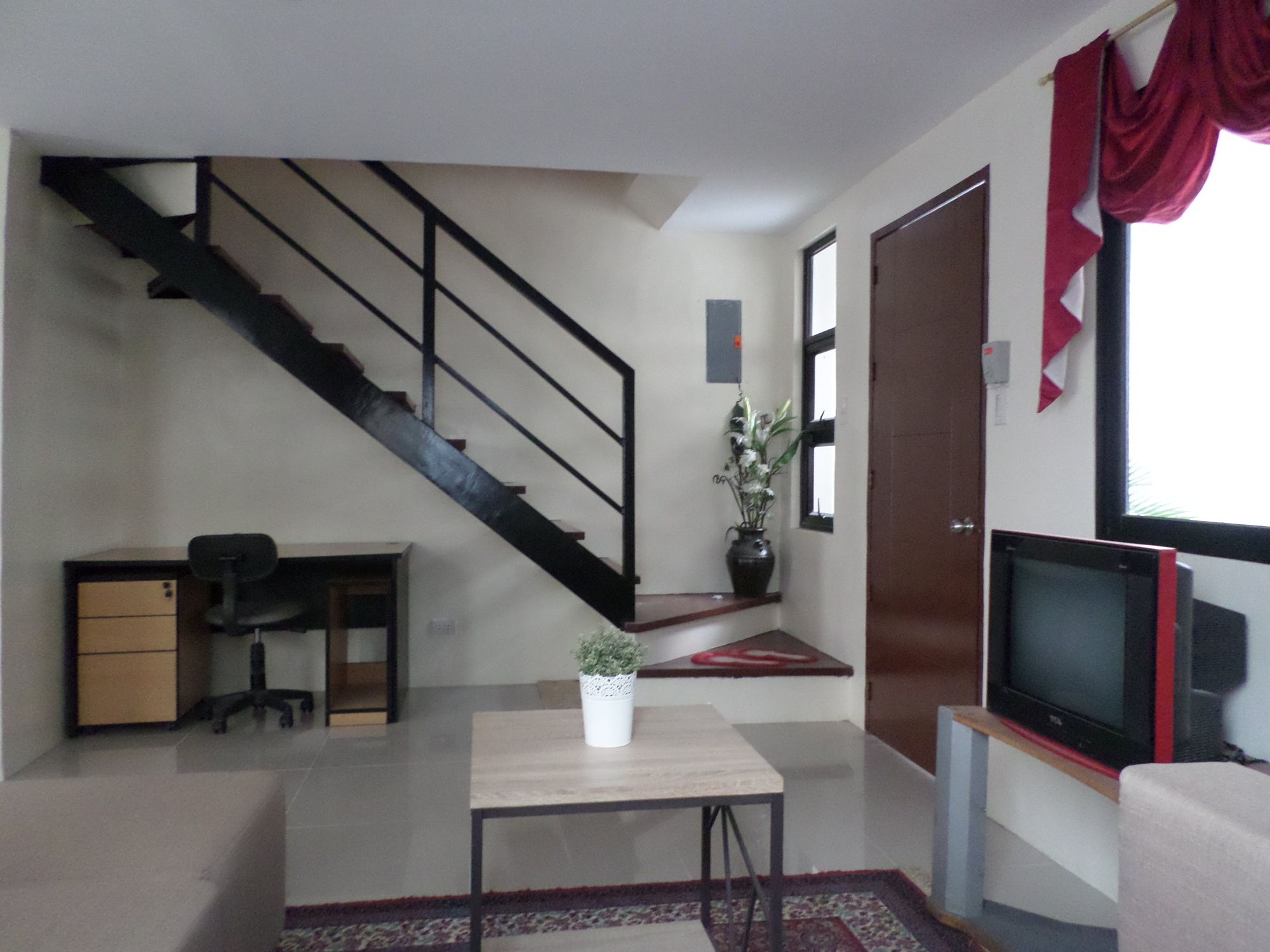 "3BR House for Rent in Magallanes, Makati"04