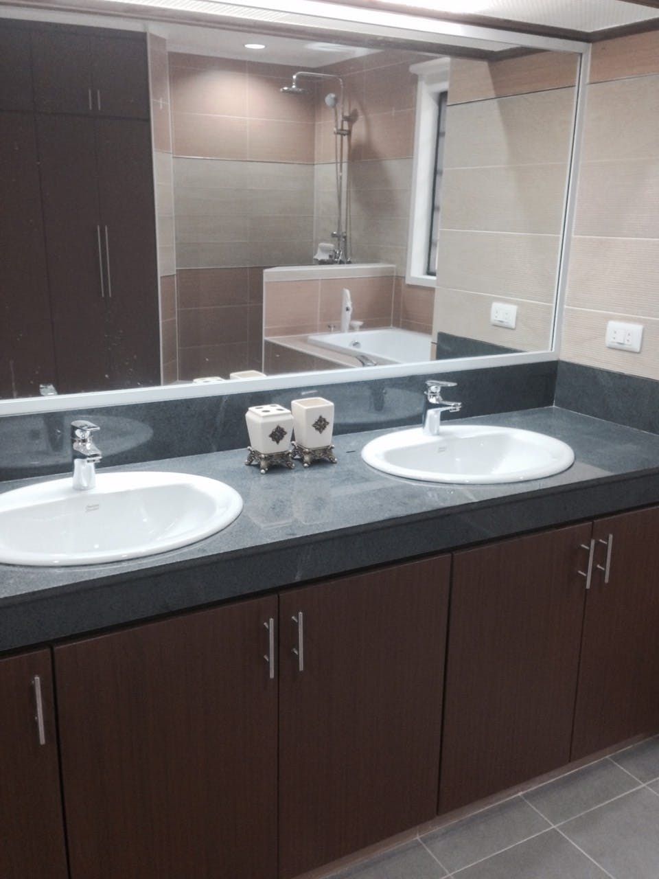 "3BR House for Rent in Bel-Air Village, Makati"10