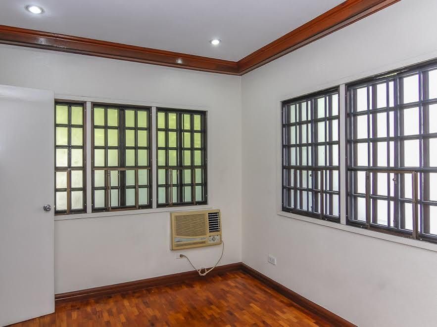 "3BR House for Rent in San Miguel Village, Makati"10