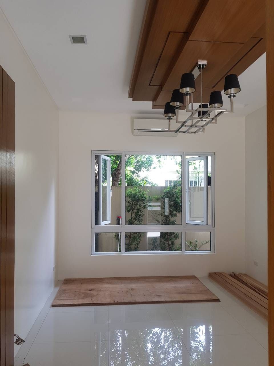 "5BR House for Rent in Ayala Alabang Village, Muntinlupa"03