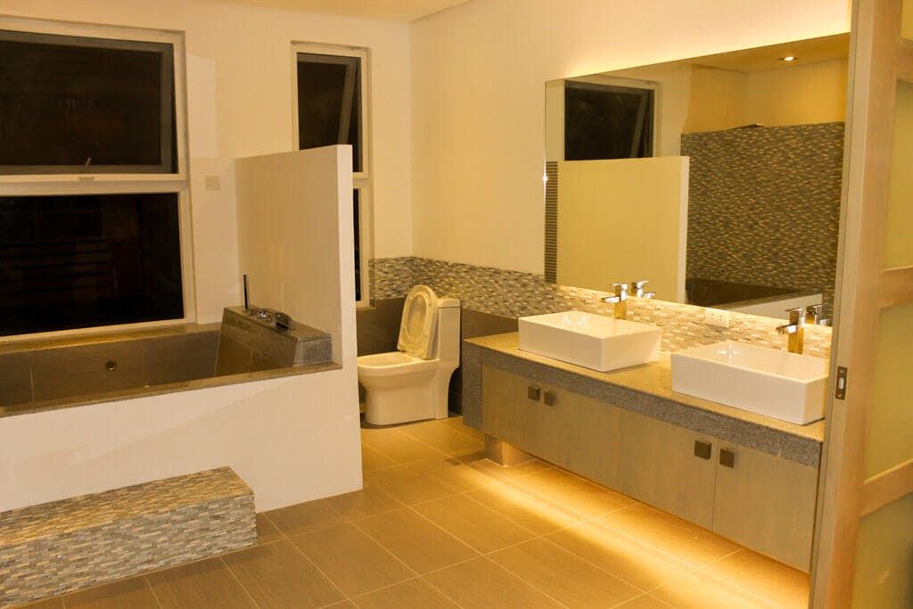 "4BR House for Rent in Ayala Alabang Village, Muntinlupa"08
