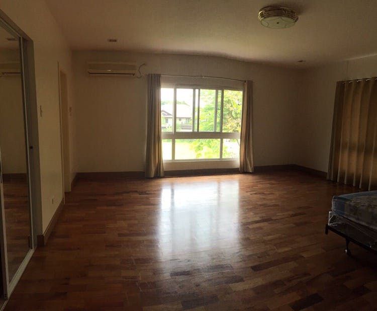 "4BR House for Rent in Ayala Alabang Village, Muntinlupa"10