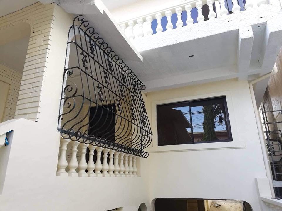 "8BR House for Rent in Kapitolyo, Pasig"06