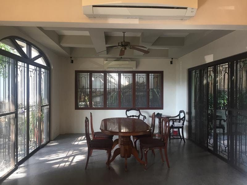 "3BR House for Rent in San Lorenzo Village, Makati"10