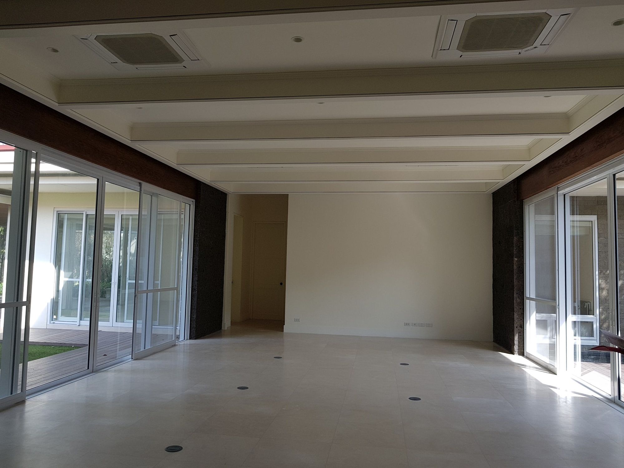 "4BR House for Rent in Forbes Park, Makati"09