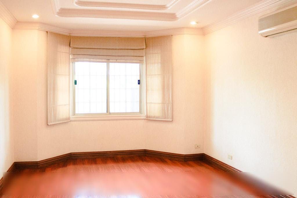 "4BR House for Rent in Ayala Alabang Village, Muntinlupa"08