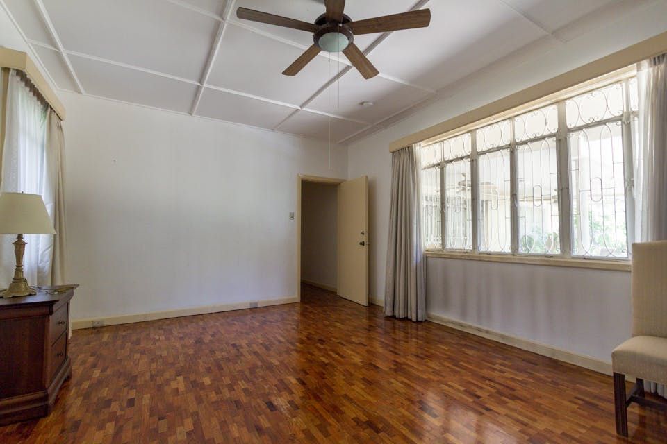 "4BR House for Rent in San Lorenzo Village, Makati"03