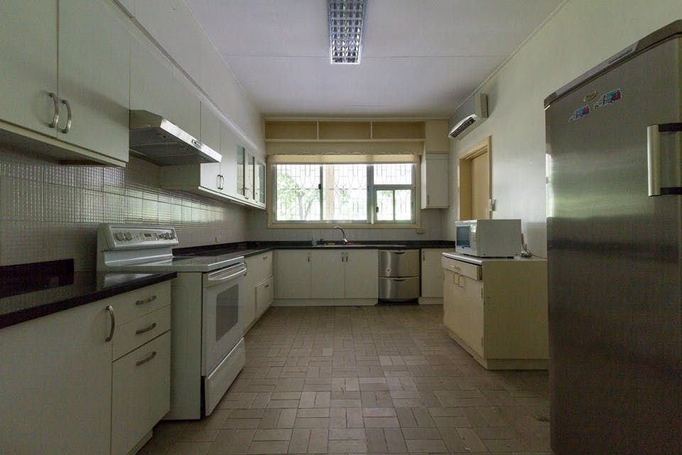 "4BR House for Rent in San Lorenzo Village, Makati"03