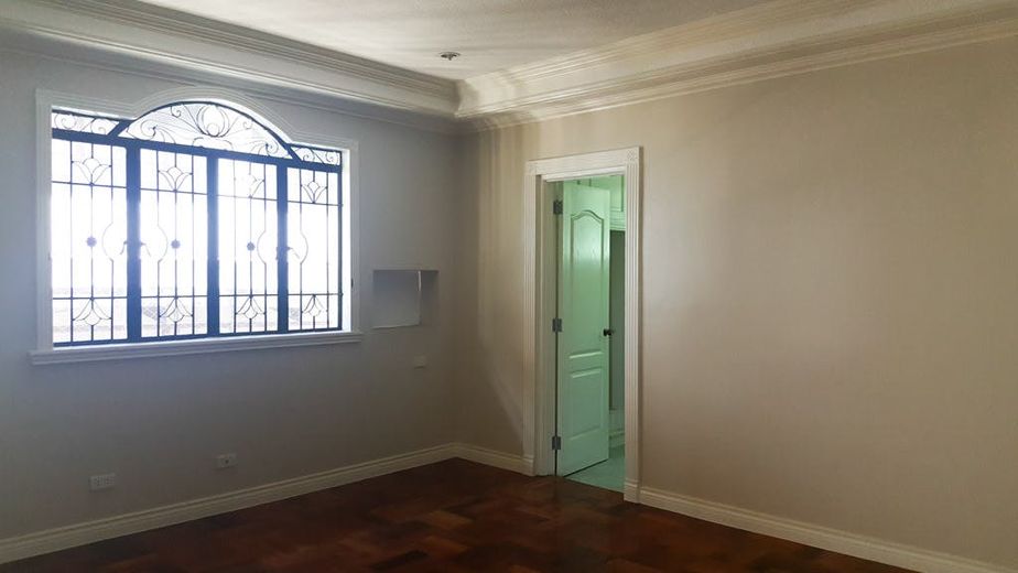 "4BR