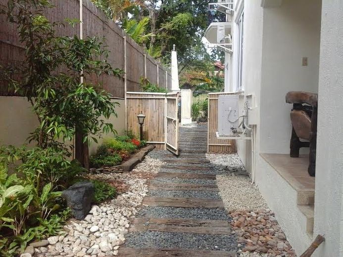 "4BR House for Rent in Ayala Alabang Village, Muntinlupa"01