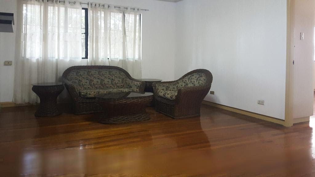 "4BR House for Rent in Valle Verde, Pasig"08