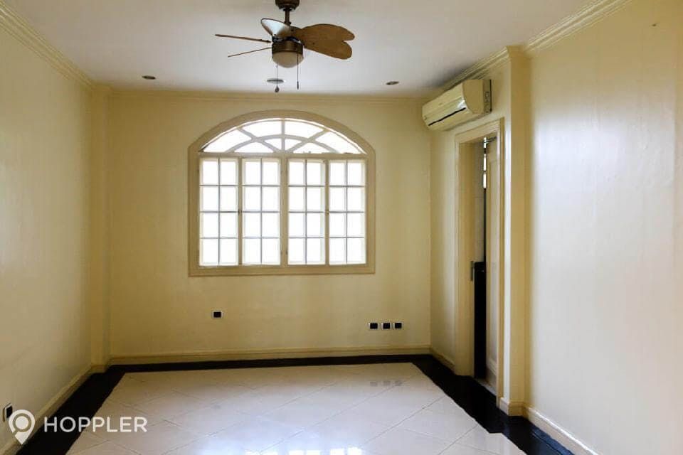 "4BR House for Rent in Bel-Air Village, Makati"10