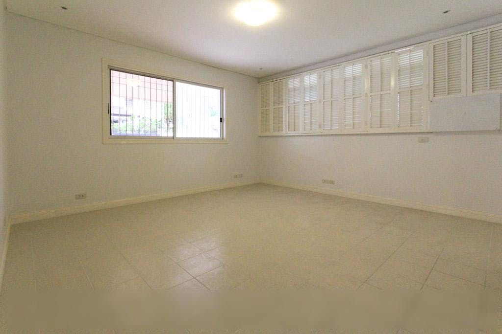 "4BR House for Rent in Urdaneta Village, Makati"03