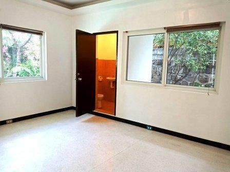 "3BR House for Rent in Magallanes, Makati"05