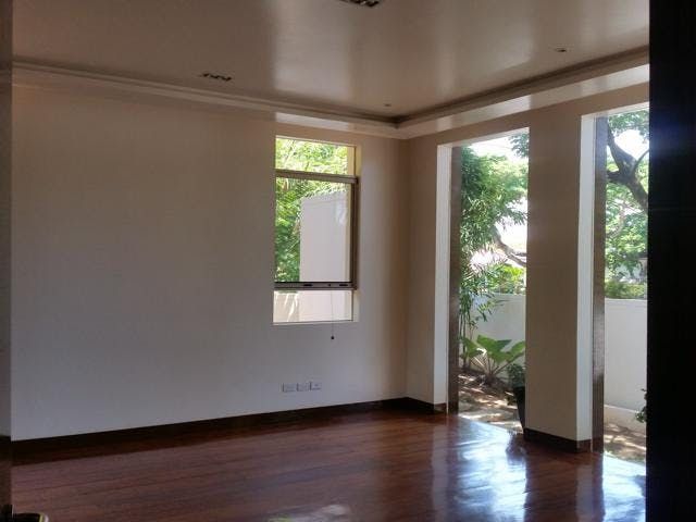 "4BR House for Rent in Ayala Alabang Village, Muntinlupa"08