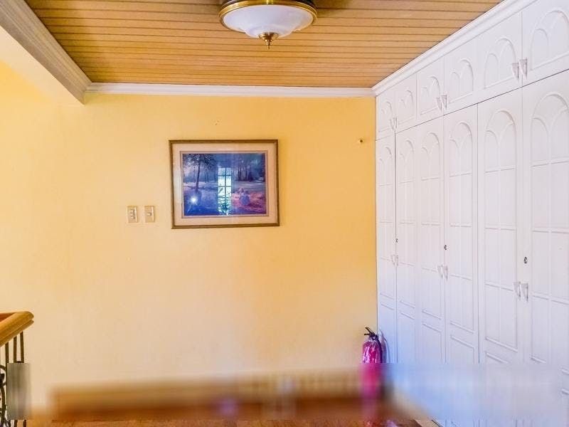 "5BR House for Rent in San Lorenzo Village, Makati"04