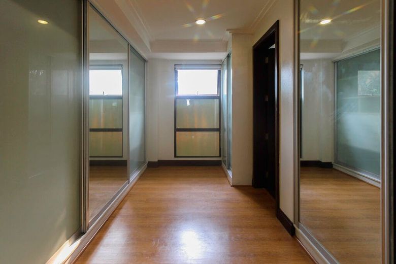 "4BR