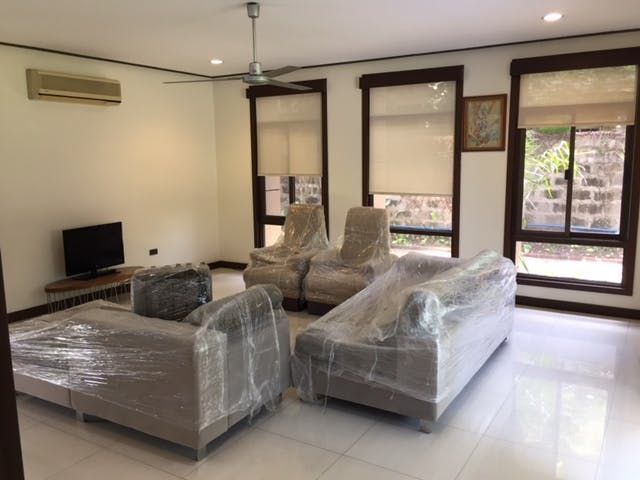 "3BR House for Rent in Green Meadows, Quezon City"08