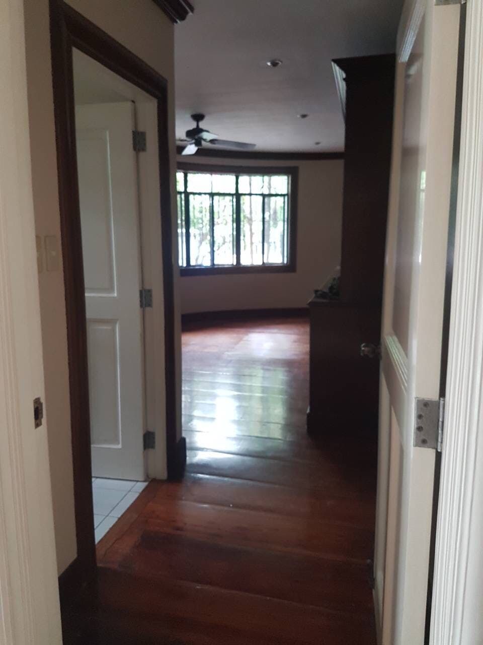 "4BR House for Rent in San Lorenzo Village, Makati"03