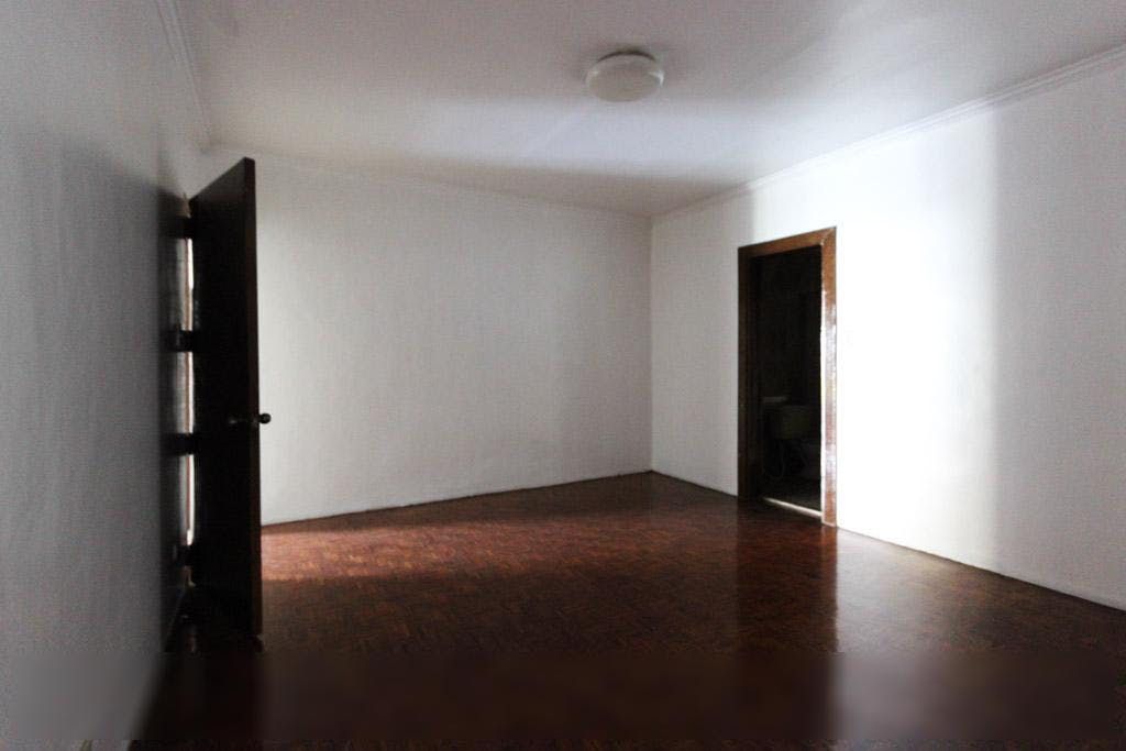 "4BR House for Rent in White Plains, Quezon City"10