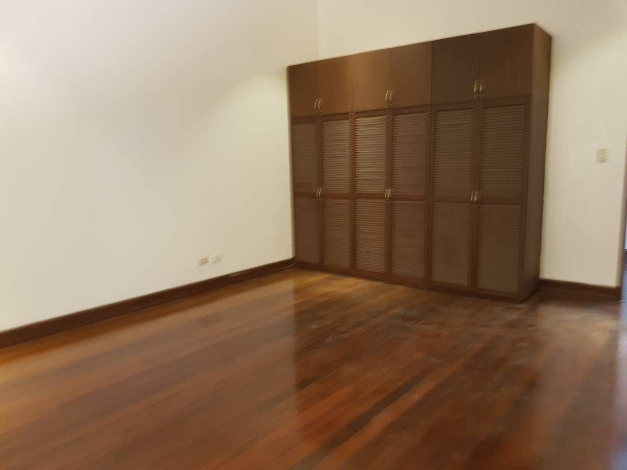 "3BR House for Rent in Forbes Park, Makati"04