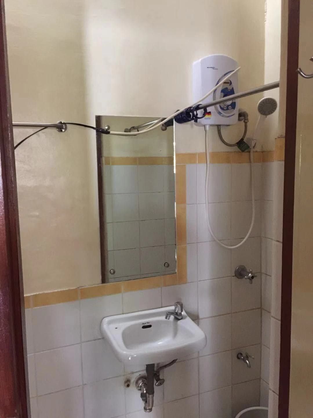 "2BR House for Rent in Multinational Village, Para?aque"04