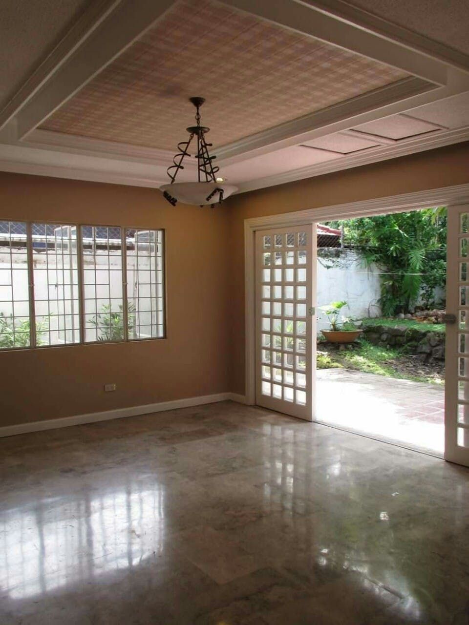 "5BR House for Rent in Ayala Alabang Village, Muntinlupa"08