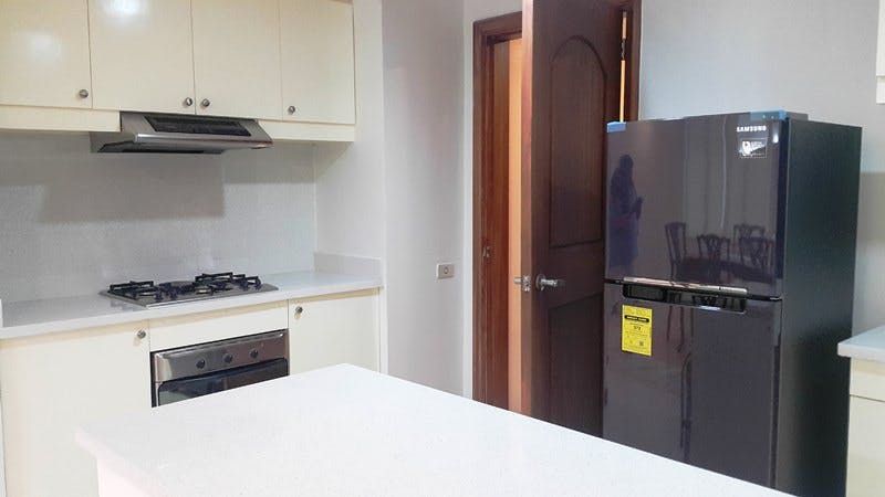 "3BR Condo for Rent in Renaissance 3000, Ortigas Center, Pasig"08