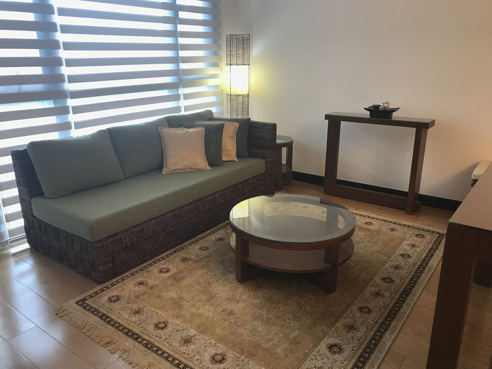 "1BR Condo for Rent in One Serendra, BGC - Bonifacio Global City, Tagui"05