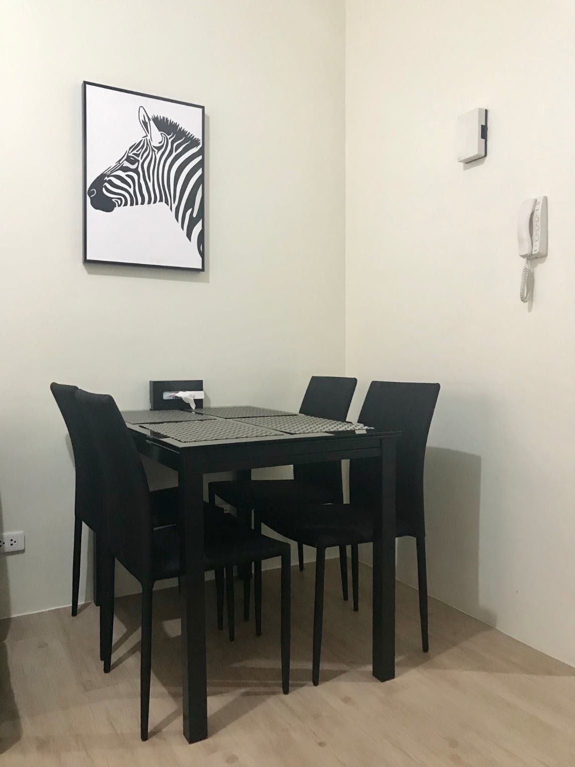 "1BR Condo for Rent in Vinia Residences and Versaflat, Phil-Am, Quezon"04