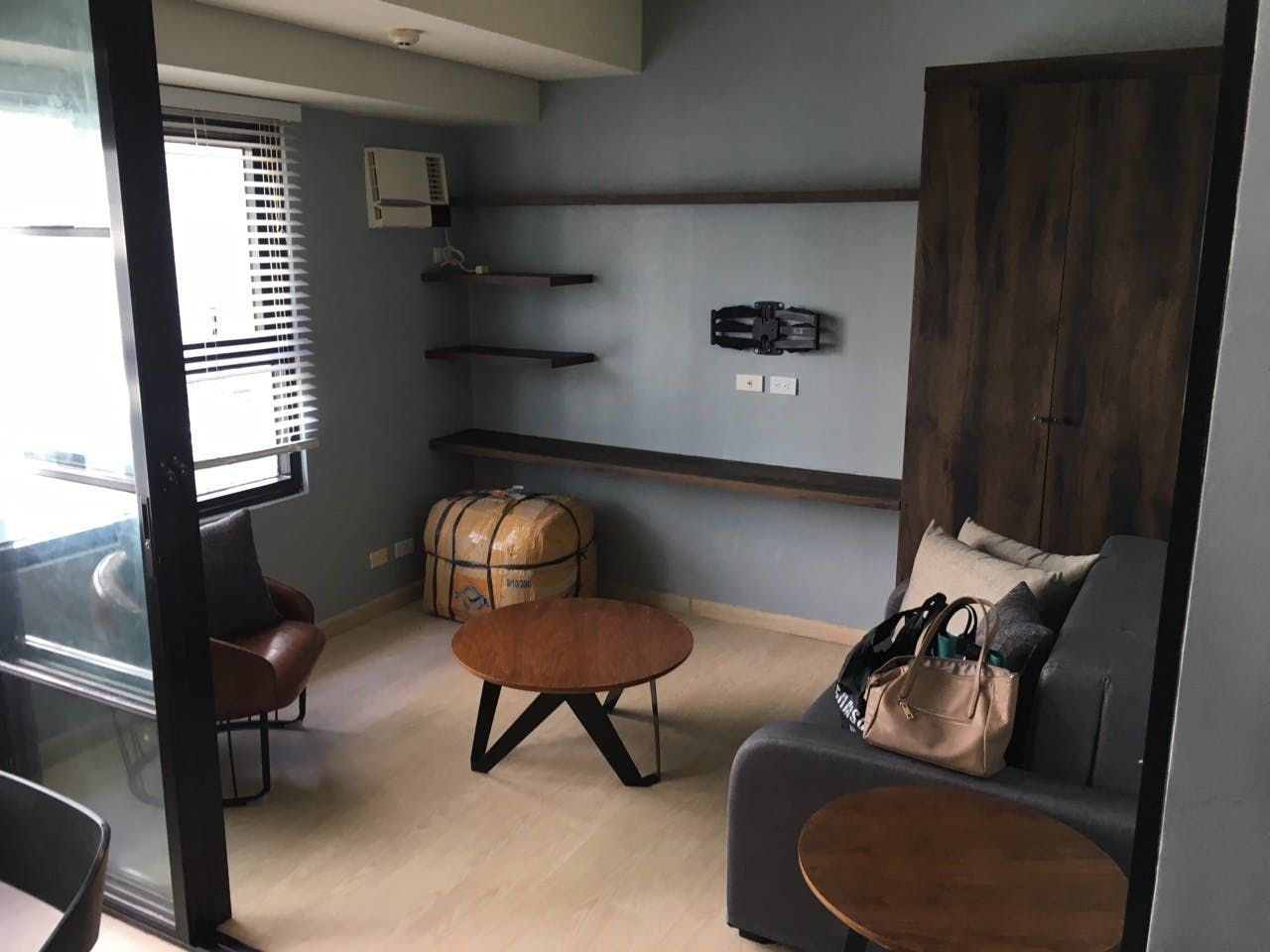 "2BR Condo for Rent in The Fort Residences, BGC - Bonifacio Global City"08