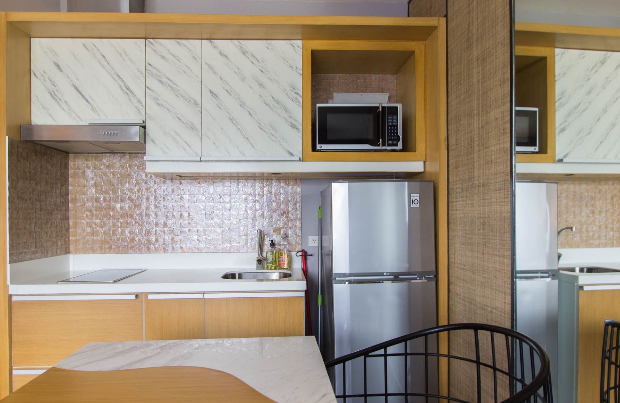 "Studio Condo for Rent in The Knightsbridge Residences, Poblacion, Maka"06